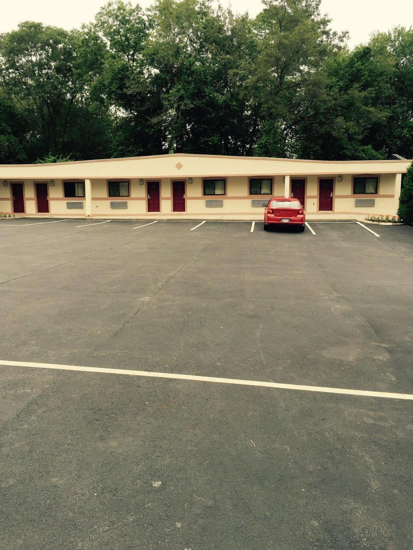 Skyview Motor Inn Johnston エクステリア 写真